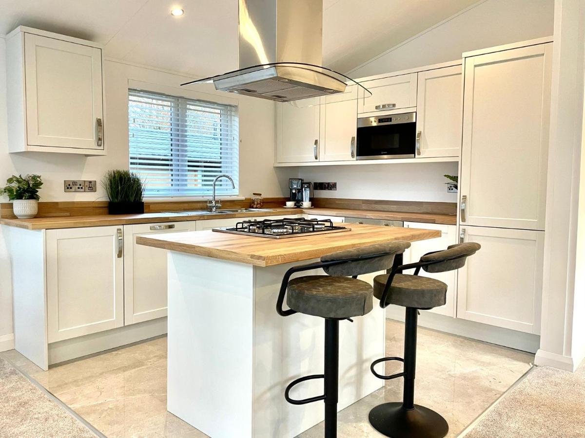 Thirlmere 4 Luxury Lodge At White Cross Bay Windermere Exteriér fotografie